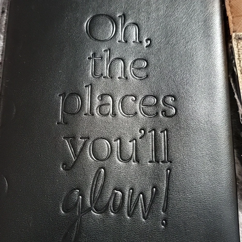 Accessories Bundle - Picture 2 of 15